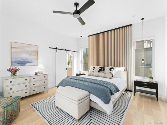 Bedroom, Interior, Pendant Lights, Wood Texture Flooring