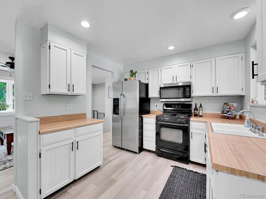 Interior, Kitchen, Recessed Lighting, Wood Texture Flooring