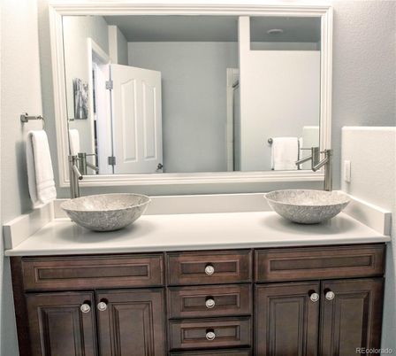 Bathroom, Dual Sink Vanities, Interior