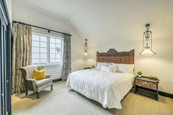 Bedroom, Interior, Pendant Lights