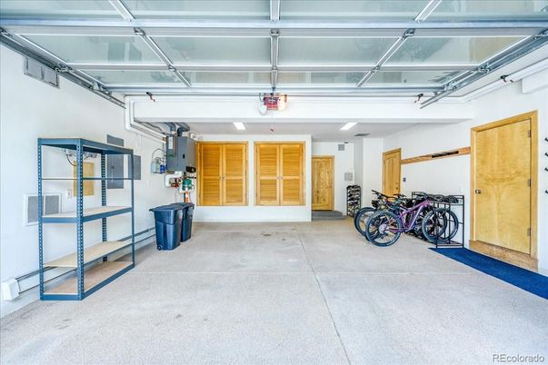 Garage, Interior
