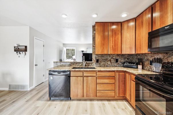 Interior, Kitchen, Recessed Lighting, Wood Texture Flooring