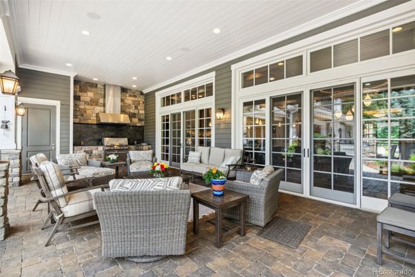 Exterior, Recessed Lighting