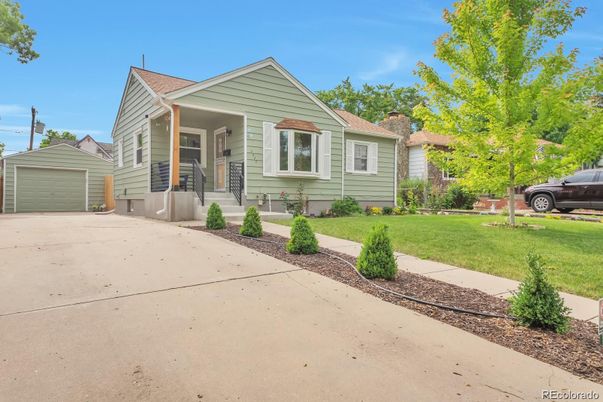 Backyard, Detached Garage, Exterior, Facade, Queen Anne Victorian