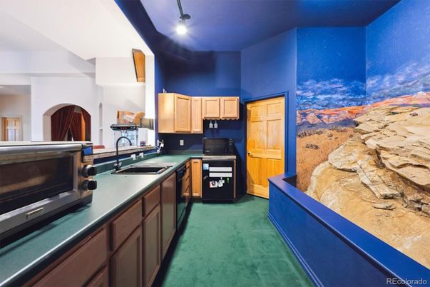 Interior, Kitchen, Recessed Lighting