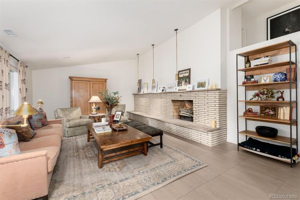 Fireplace, Interior, Living room