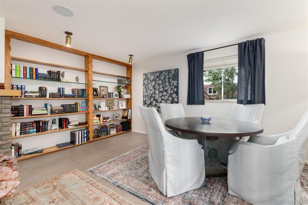 Dining room, Interior