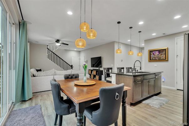 Dining room, Interior, Kitchen, Pendant Lights, Recessed Lighting, Wood Texture Flooring