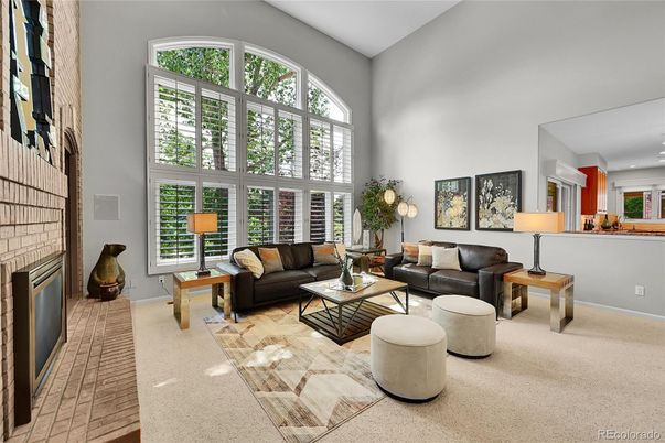 Fireplace, Interior, Living room, Recessed Lighting