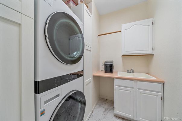 Interior, Marble, Utility Closets, Washer