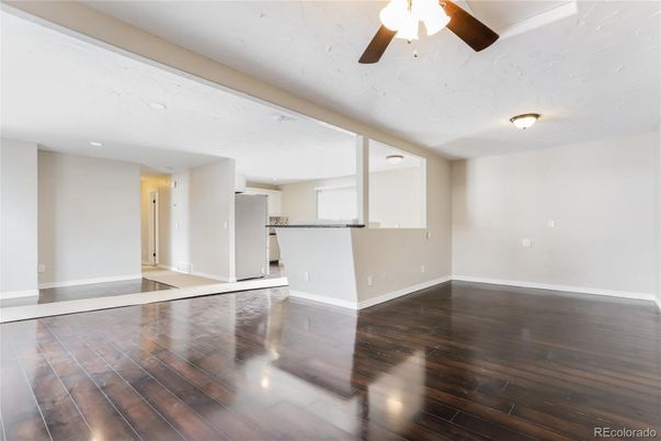 Empty room, Interior, Kitchen, Wood Texture Flooring