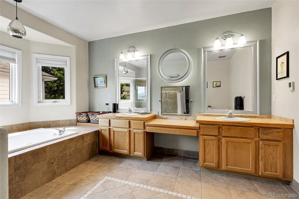 Bathroom, Dual Sink Vanities, Interior, Pendant Lights