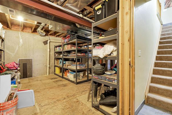 Interior, Walk-in Closets, Wood Texture Flooring