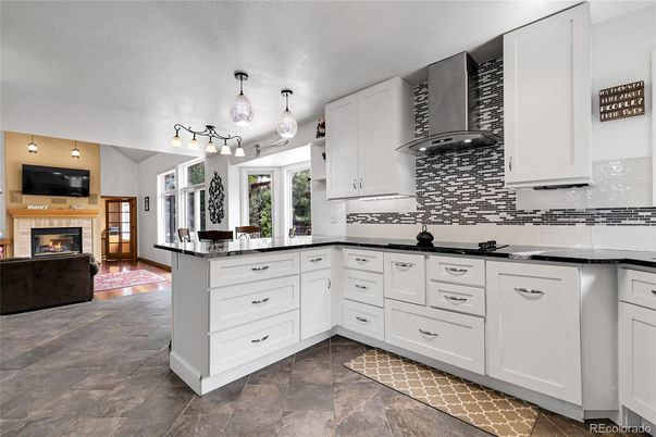 Fireplace, Interior, Kitchen, Pendant Lights