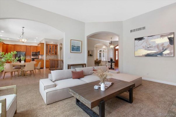 Chandelier, Dining room, Interior, Kitchen, Living room, Pendant Lights, Recessed Lighting, Stainless Steel Appliances