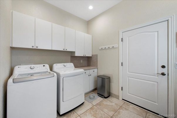 Interior, Recessed Lighting, Washer