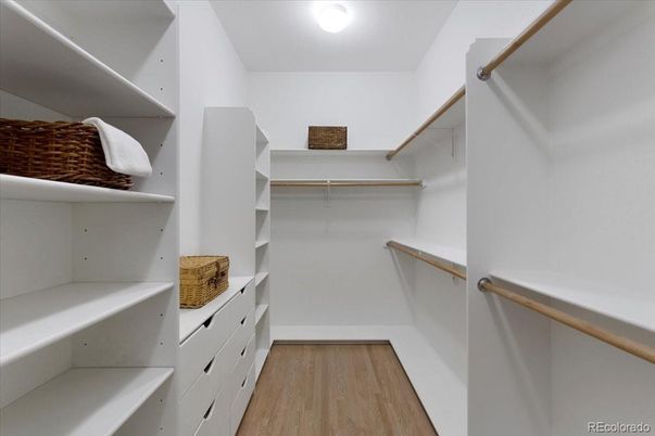 Interior, Walk-in Closets, Wood Texture Flooring