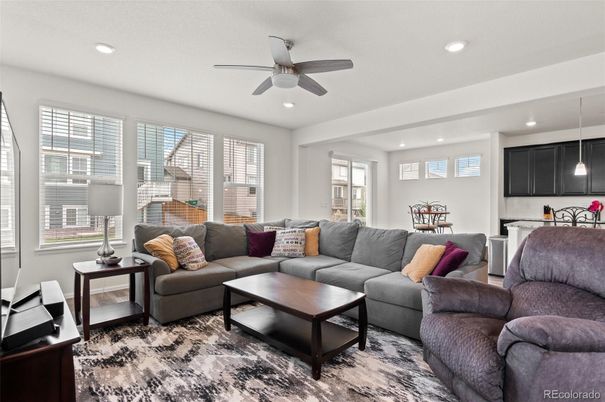 Dining room, Interior, Living room, Pendant Lights, Recessed Lighting
