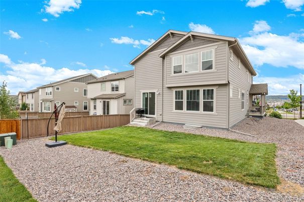 Backyard, Exterior, Facade, Farmhouse