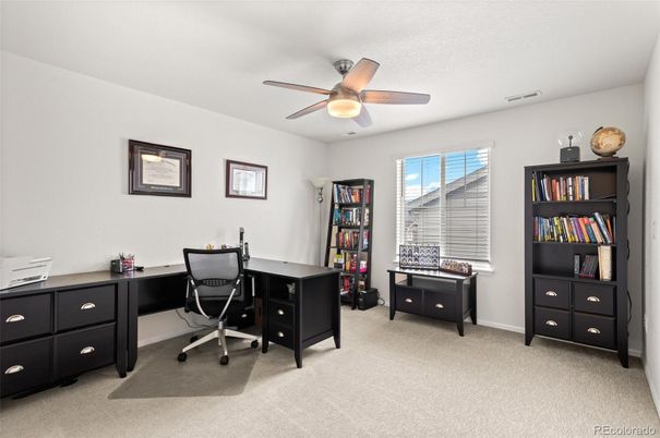 Home Office, Interior
