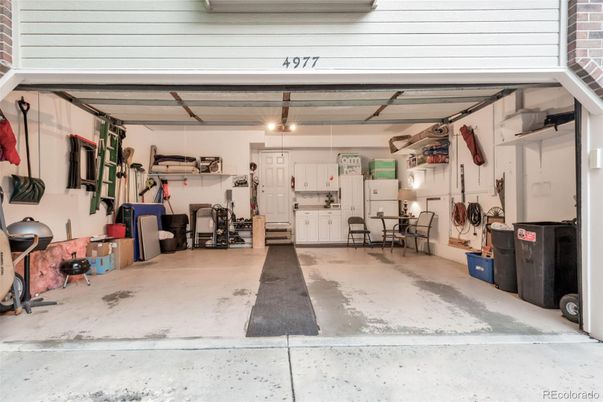 Garage, Interior