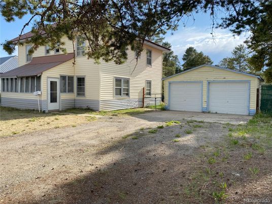 Backyard, Detached Garage, Exterior