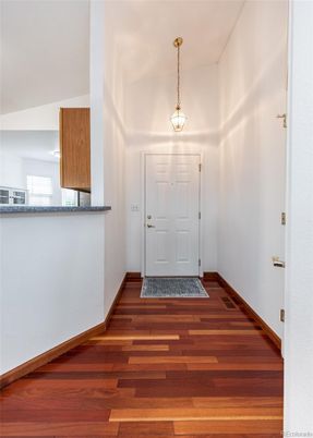 Interior, Pendant Lights, Wood Texture Flooring