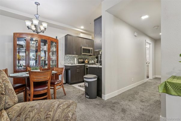 Chandelier, Dining room, Interior, Kitchen, Recessed Lighting, Stainless Steel Appliances