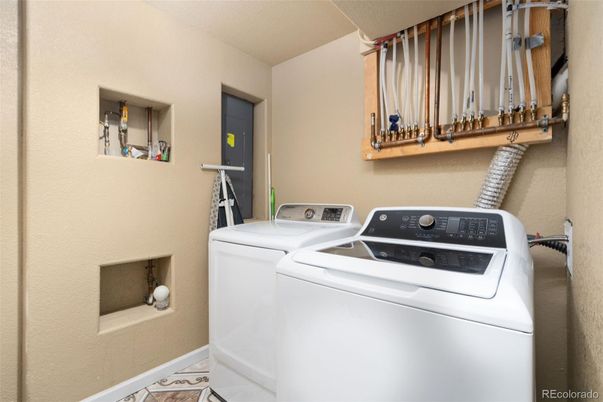 Interior, Washer
