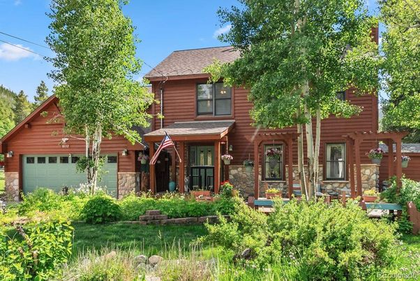 Attached, Exterior, Facade, Log Home