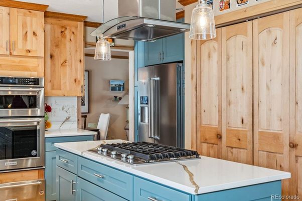 Interior, Kitchen, Pendant Lights, Stainless Steel Appliances
