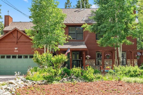 Attached, Exterior, Facade, Log Home