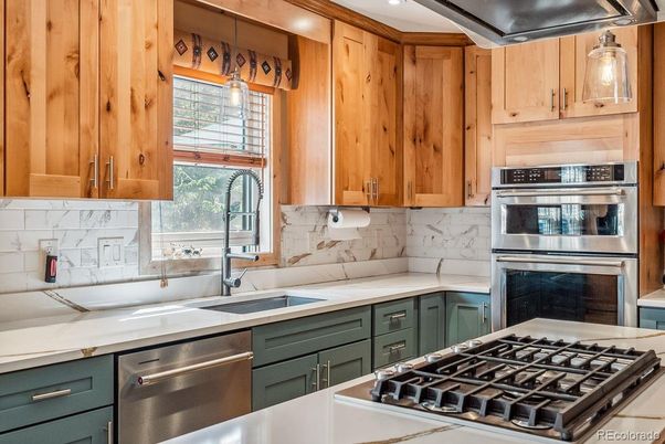 Interior, Kitchen, Stainless Steel Appliances