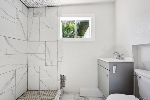 Bathroom, Interior, Marble, Marble Walls