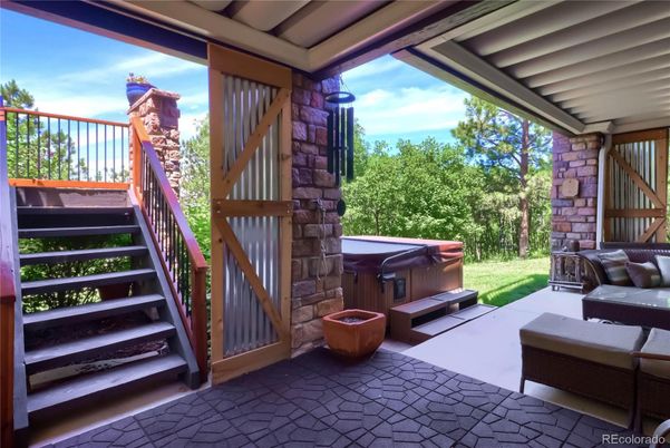 Exterior, Hot Tub