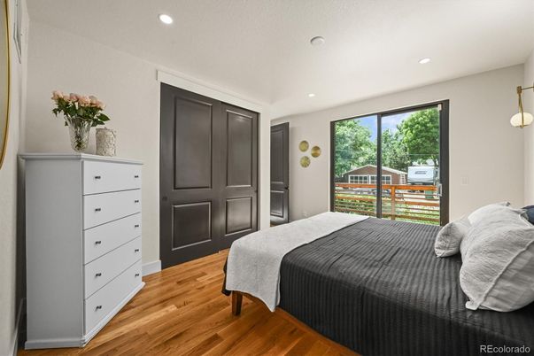 Bedroom, Interior, Recessed Lighting, Wood Texture Flooring