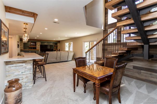 Dining room, Interior, Living room, Pendant Lights, Recessed Lighting
