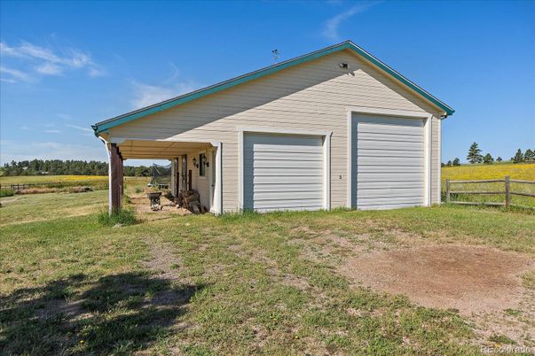 Backyard, Detached Garage, Exterior