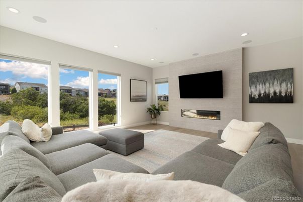 Fireplace, Interior, Living room, Recessed Lighting
