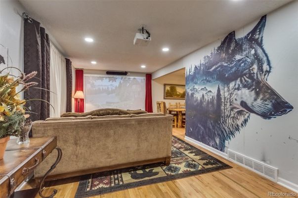 Interior, Recessed Lighting, Wood Texture Flooring