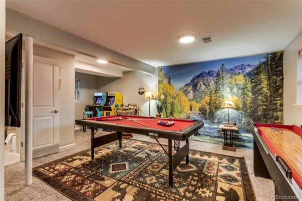 Billiard Table, Game Room, Interior, Recessed Lighting