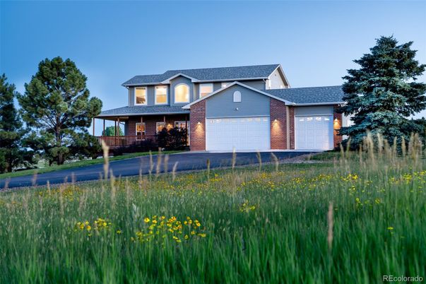 Attached, Exterior, Facade, Brick Facade, Split Level