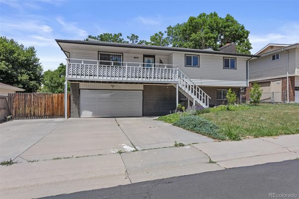 Attached, Exterior, Facade, Raised Ranch