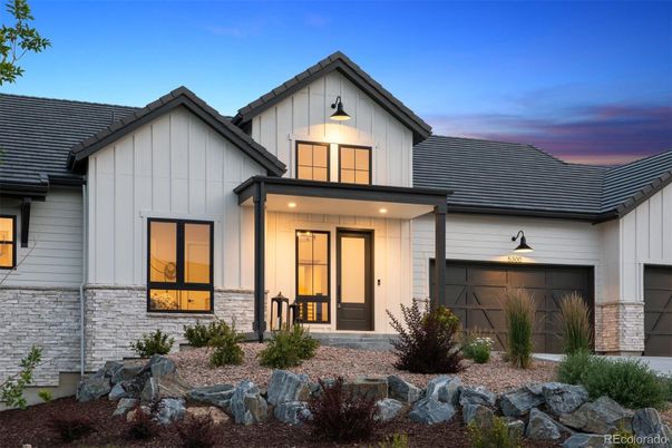 Attached, Exterior, Facade, Farmhouse