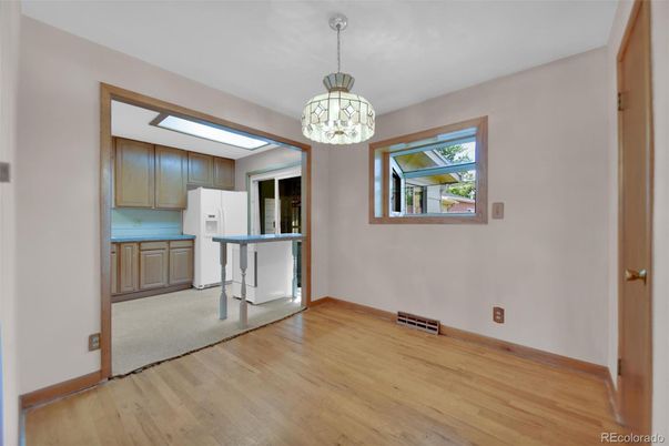 Interior, Kitchen, Pendant Lights, Wood Texture Flooring