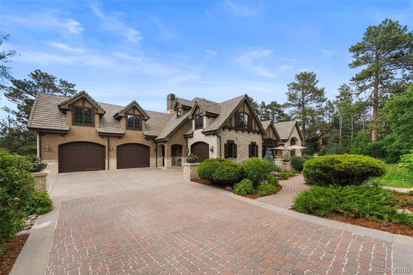 Attached, Exterior, Facade, Tudor Revival