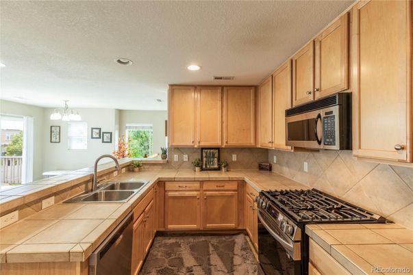Interior, Kitchen, Pendant Lights, Recessed Lighting, Tile Countertops