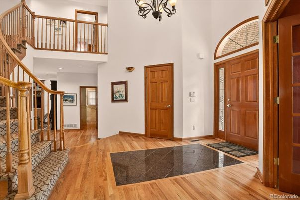 Chandelier, Interior, Recessed Lighting, Wood Texture Flooring