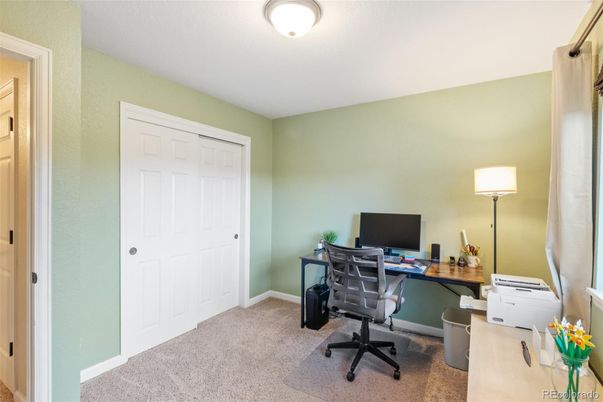 Home Office, Interior