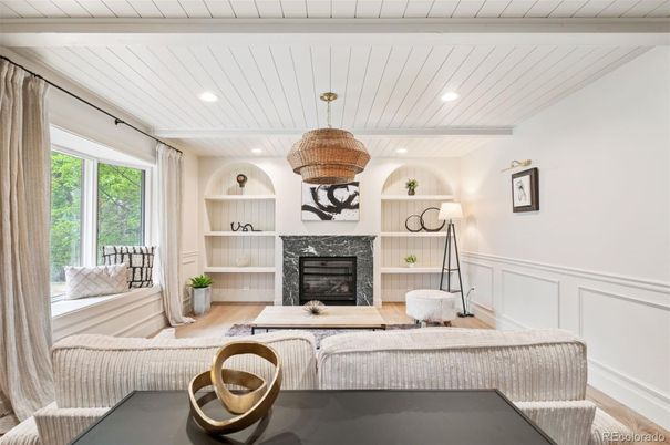 Bedroom, Fireplace, Interior, Recessed Lighting, Wood Texture Flooring